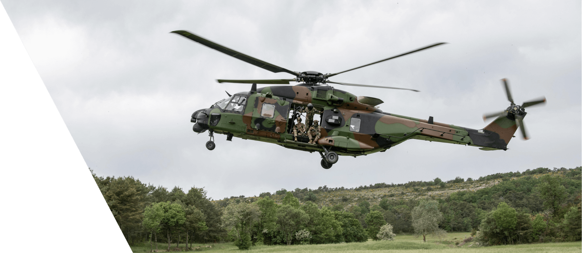 AdobeStock_508844948.min Image Solidarm, Première mutuelle de soutien social aux forces armées